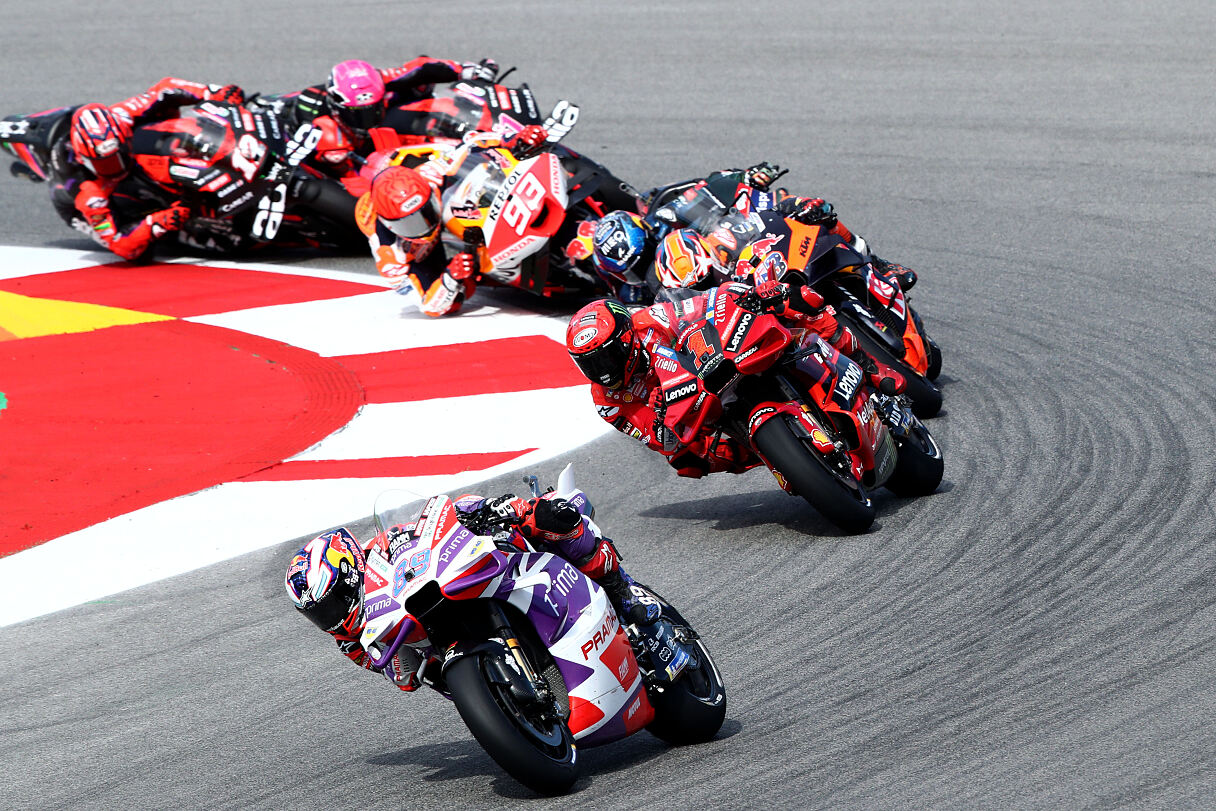 Servus TV Live Zeitplan MotoGP Supberbike Formel 1 Motorradreporter